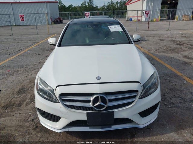 2016 Mercedes-benz C 300 Sport 4matic მანქანა იყიდება აუქციონზე, vin: 55SWF4KB9GU109100, აუქციონის ნომერი: 45756651