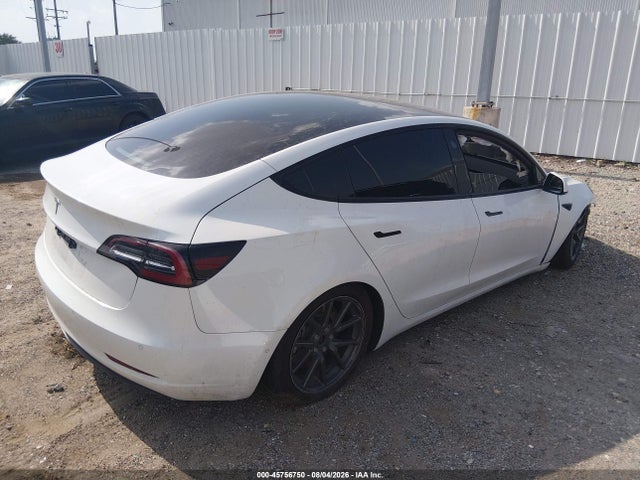 Tesla Model 3 Rear-wheel Drive 2022 5YJ3E1EA1NF160581 Image 4