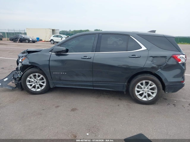Продаж на аукціоні авто 2018 Chevrolet Equinox Lt, vin: 2GNAXSEV5J6120599, номер лоту: 45756752
