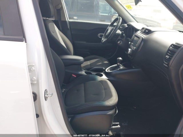 45756777 :رقم المزاد ، KNDJP3A5XJ7893248 vin ، 2018 Kia Soul + مزاد بيع
