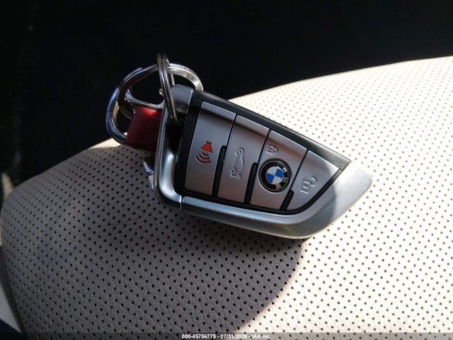 Продажа на аукционе авто 2016 Bmw 750i Xdrive, vin: WBA7F2C55GGE12268, номер лота: 45756779
