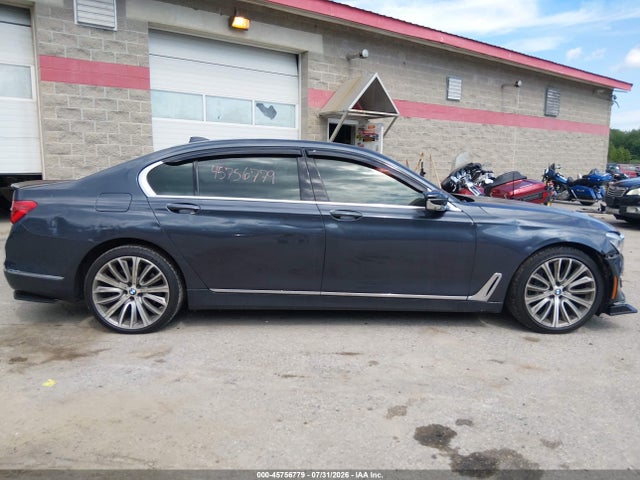 Продажа на аукционе авто 2016 Bmw 750i Xdrive, vin: WBA7F2C55GGE12268, номер лота: 45756779