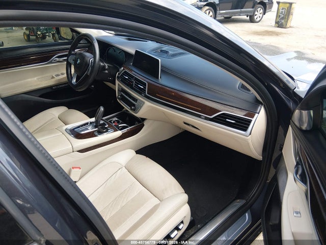 Продажа на аукционе авто 2016 Bmw 750i Xdrive, vin: WBA7F2C55GGE12268, номер лота: 45756779