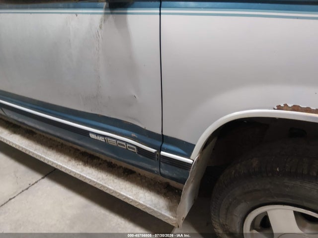 Aukcja sprzedaży 1994 Gmc Suburban K1500, vin: 1GKFK16K9RJ767019, numer aukcji: 45756805