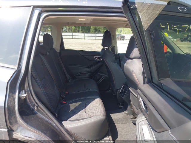 Subaru Forester Premium 2019 JF2SKAEC6KH584485 Image 8