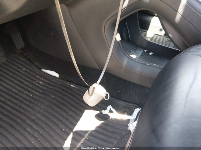 45756889 :رقم المزاد ، 1C3CCCCB9FN566631 vin ، 2015 Chrysler 200 C مزاد بيع