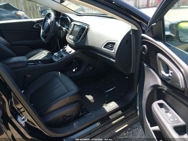 45756889 :رقم المزاد ، 1C3CCCCB9FN566631 vin ، 2015 Chrysler 200 C مزاد بيع
