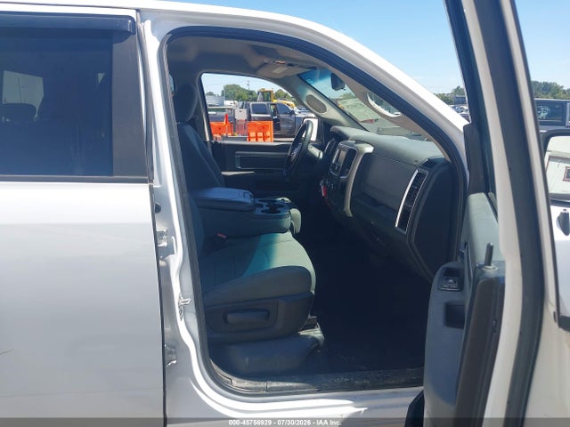 1C6RR7GG5FS693905 RAM 1500 Slt