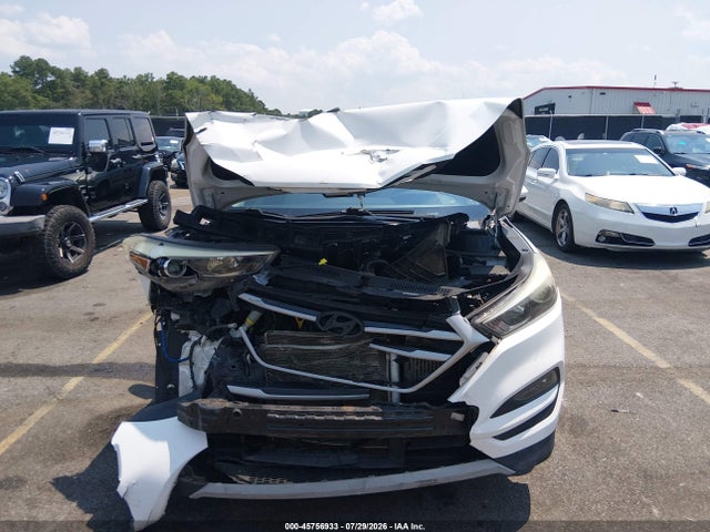 Продажа на аукционе авто 2017 Hyundai Tucson Sport, vin: KM8J3CA27HU326617, номер лота: 45756933
