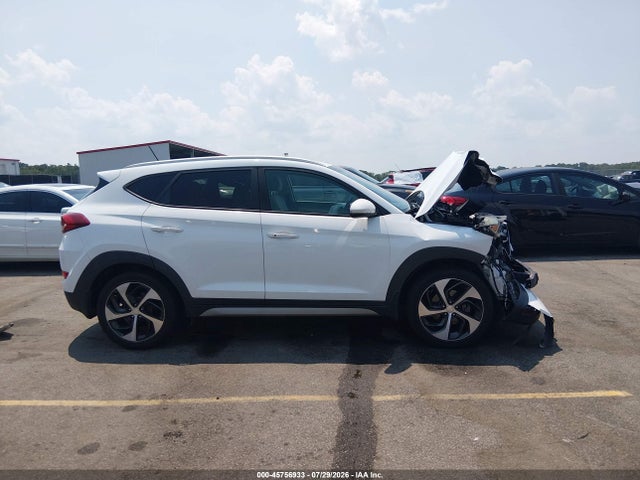 Продажа на аукционе авто 2017 Hyundai Tucson Sport, vin: KM8J3CA27HU326617, номер лота: 45756933