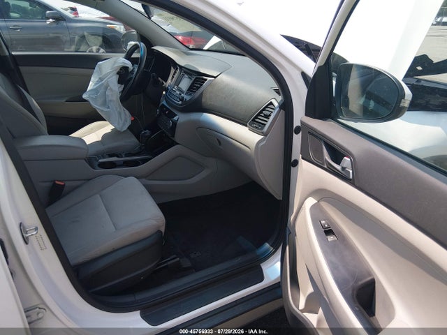 Продажа на аукционе авто 2017 Hyundai Tucson Sport, vin: KM8J3CA27HU326617, номер лота: 45756933