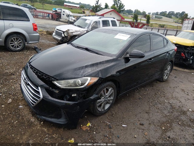 Hyundai ELANTRA SE 2017 5NPD84LF0HH071568 Image 2