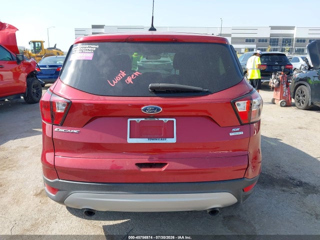 Auction sale of the 2019 Ford Escape Se, vin: 1FMCU0GD0KUA62385, lot number: 45756974