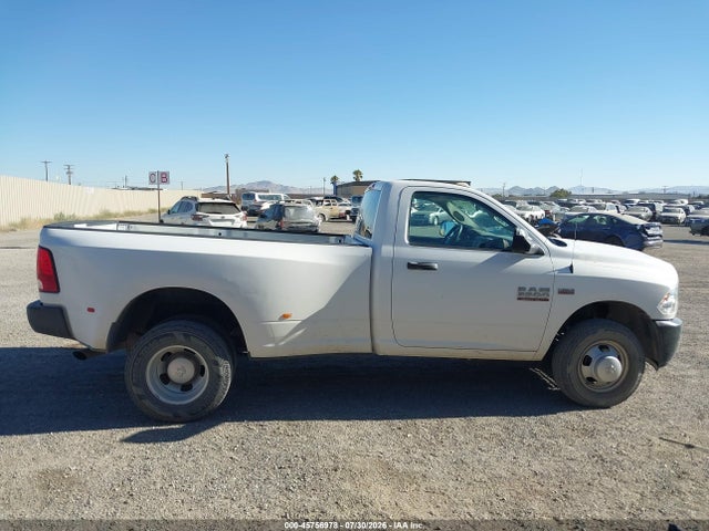 45756978 :رقم المزاد ، 3C63RPAJ7JG318494 vin ، 2018 Ram 3500 Tradesman  4x2 8' Box مزاد بيع