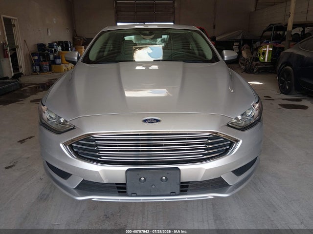 3FA6P0UUXJR212740 Ford Fusion Hybrid S