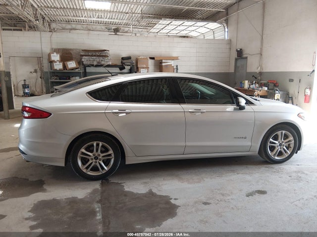 3FA6P0UUXJR212740 Ford Fusion Hybrid S