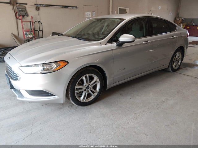 3FA6P0UUXJR212740 Ford Fusion Hybrid S