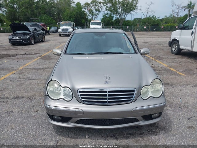 2005 Mercedes-benz C 230 Kompressor Sport მანქანა იყიდება აუქციონზე, vin: WDBRF40J25F603315, აუქციონის ნომერი: 45757083