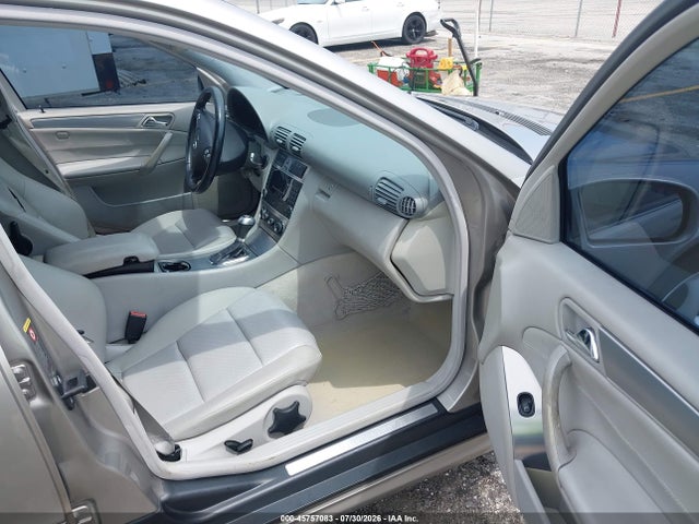 2005 Mercedes-benz C 230 Kompressor Sport მანქანა იყიდება აუქციონზე, vin: WDBRF40J25F603315, აუქციონის ნომერი: 45757083
