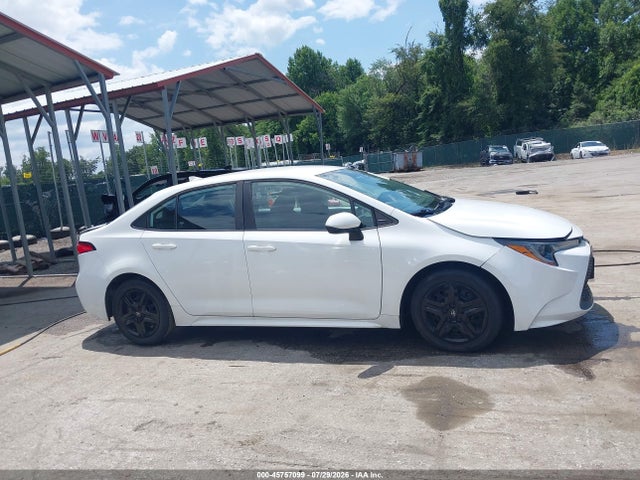 Продаж на аукціоні авто 2021 Toyota Corolla Le, vin: 5YFEPMAE8MP247992, номер лоту: 45757099
