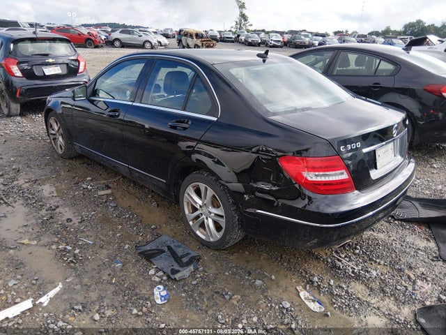 45757131 :رقم المزاد ، WDDGF8AB5DR254564 vin ، 2013 Mercedes-benz C 300 Luxury 4matic مزاد بيع