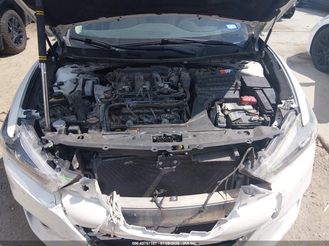 Продажа на аукционе авто 2017 Nissan Maxima 3.5 Platinum, vin: 1N4AA6AP4HC450069, номер лота: 45757181