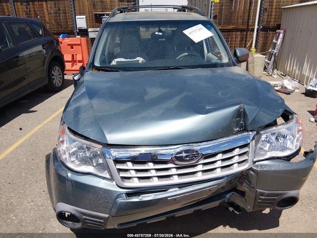 45757209 :رقم المزاد ، JF2SHADCXCH413630 vin ، 2012 Subaru Forester 2.5x Premium مزاد بيع