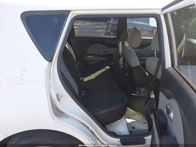 45757242 :رقم المزاد ، KNDJP3A57G7295689 vin ، 2016 Kia Soul + مزاد بيع