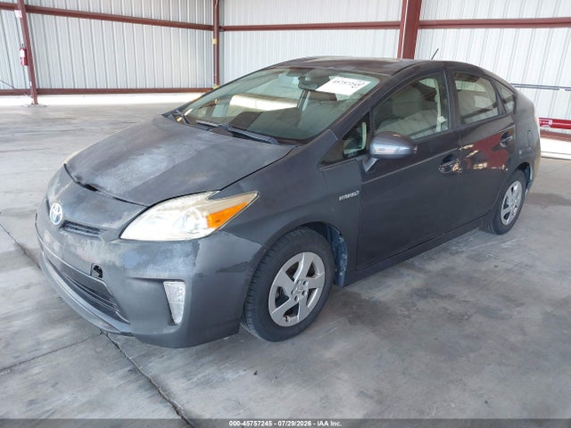 JTDKN3DU2F0455305 Toyota Prius Two