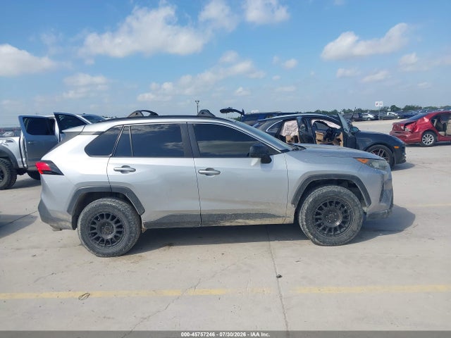 Aukcja sprzedaży 2019 Toyota Rav4 Le, vin: JTMH1RFV7KJ006446, numer aukcji: 45757246