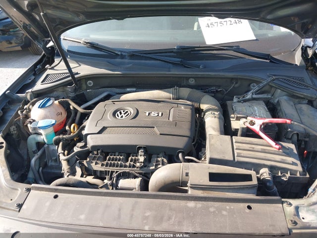 2017 Volkswagen Passat 1.8t Se მანქანა იყიდება აუქციონზე, vin: 1VWBT7A37HC027740, აუქციონის ნომერი: 45757248