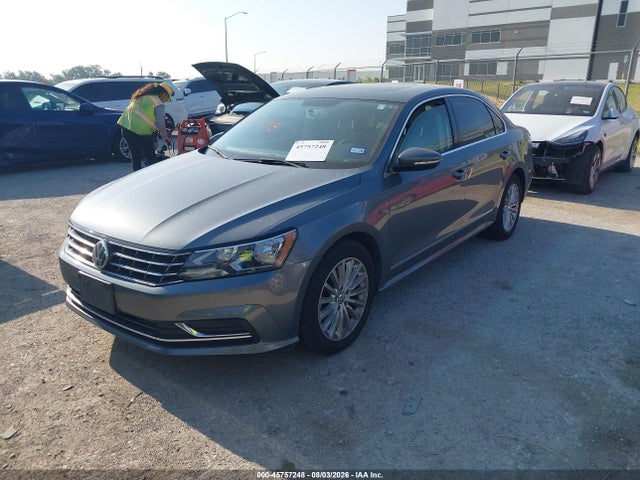 2017 Volkswagen Passat 1.8t Se მანქანა იყიდება აუქციონზე, vin: 1VWBT7A37HC027740, აუქციონის ნომერი: 45757248