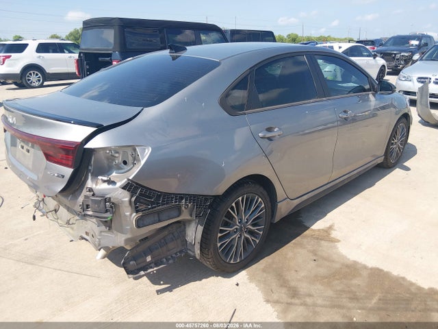 2022 Kia Forte Gt-line მანქანა იყიდება აუქციონზე, vin: 3KPF54AD8NE436596, აუქციონის ნომერი: 45757260