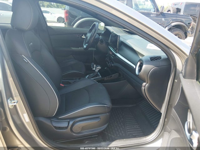 2022 Kia Forte Gt-line მანქანა იყიდება აუქციონზე, vin: 3KPF54AD8NE436596, აუქციონის ნომერი: 45757260