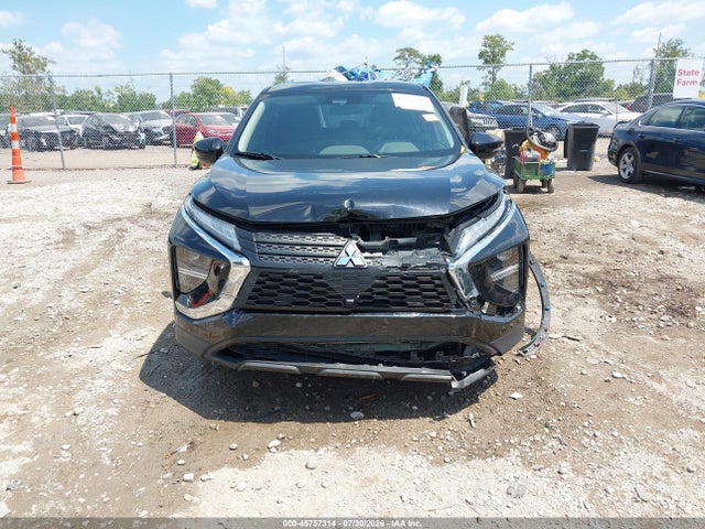 2022 Mitsubishi Eclipse Cross Es მანქანა იყიდება აუქციონზე, vin: JA4ASUAA2NZ042776, აუქციონის ნომერი: 45757314