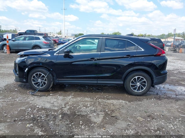 2022 Mitsubishi Eclipse Cross Es მანქანა იყიდება აუქციონზე, vin: JA4ASUAA2NZ042776, აუქციონის ნომერი: 45757314