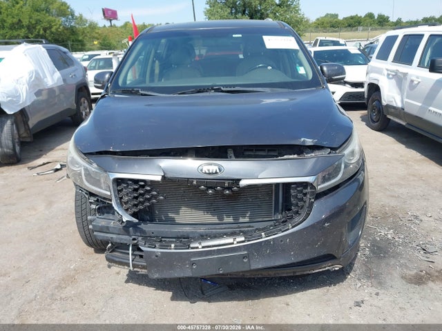 45757328 :رقم المزاد ، KNDMB5C12H6234369 vin ، 2017 Kia Sedona Lx مزاد بيع