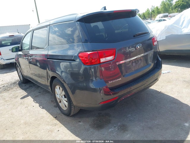45757328 :رقم المزاد ، KNDMB5C12H6234369 vin ، 2017 Kia Sedona Lx مزاد بيع