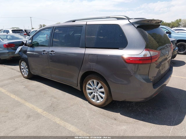 Toyota Sienna Xle 7 Passenger 2017 5TDDZ3DC6HS151205 Image 3