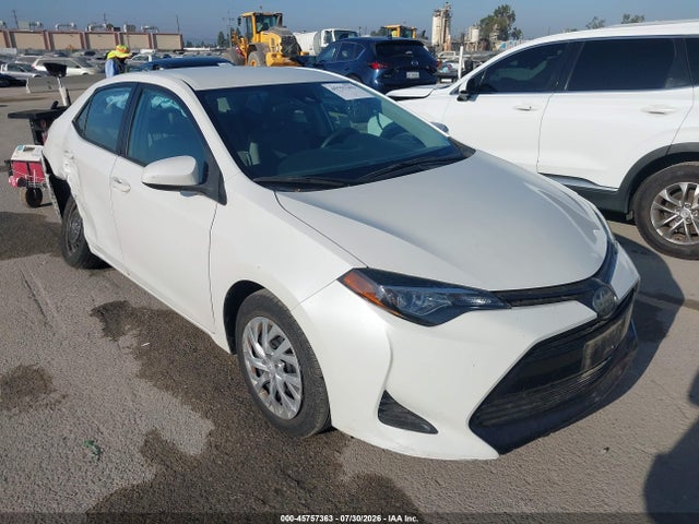 Toyota COROLLA LE 2019 5YFBURHE9KP941263 Image 1