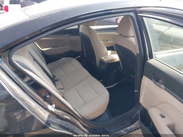 45757372 :رقم المزاد ، 5NPD84LF7JH372084 vin ، 2018 Hyundai Elantra Value Edition مزاد بيع