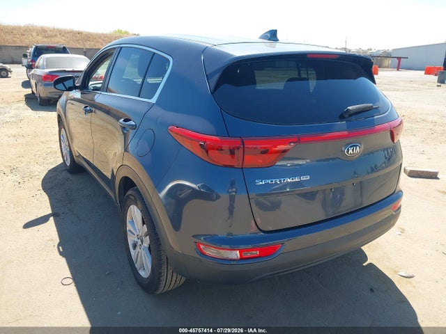 KIA Sportage Lx 2018 KNDPM3AC0J7329352 Image 3
