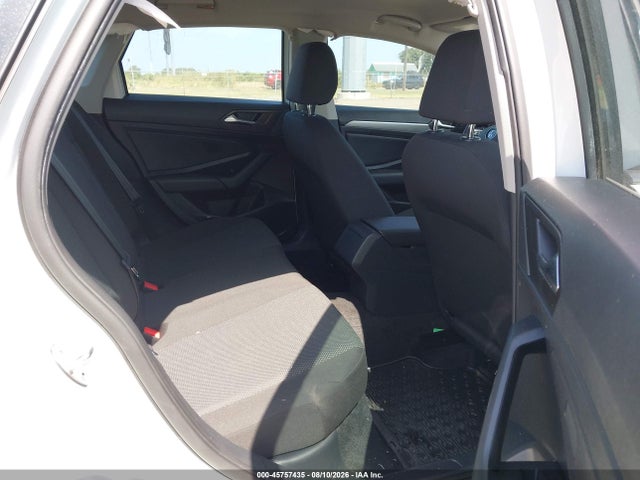Продажа на аукционе авто 2019 Volkswagen Jetta 1.4t R-line/1.4t S/1.4t Se, vin: 3VWC57BU0KM230609, номер лота: 45757435