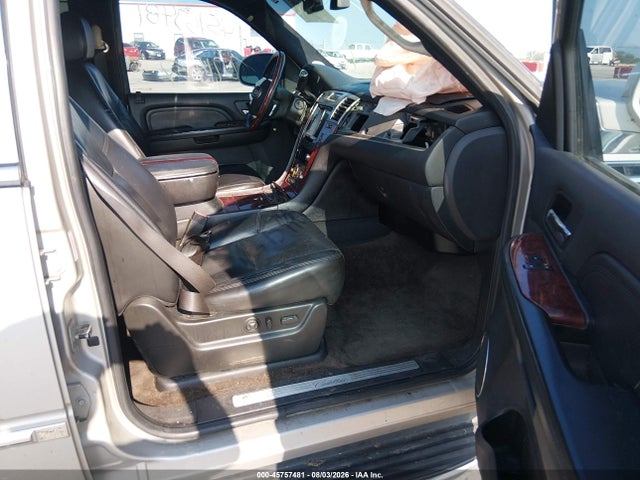 Продаж на аукціоні авто 2009 Cadillac Escalade Standard, vin: 1GYFK232X9R138984, номер лоту: 45757481