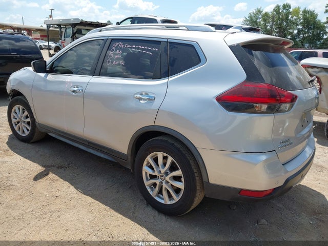 45757491 :رقم المزاد ، JN8AT2MT7LW009649 vin ، 2020 Nissan Rogue Sv Fwd مزاد بيع