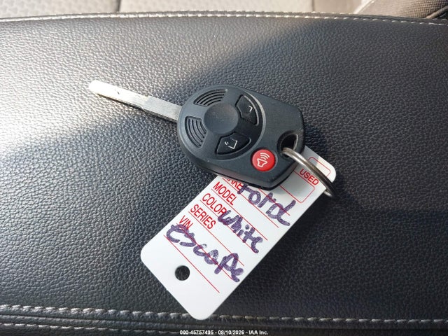 1FMCU9GD1HUB50827 Ford ESCAPE SE