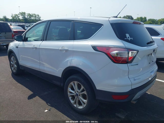 1FMCU9GD1HUB50827 Ford ESCAPE SE