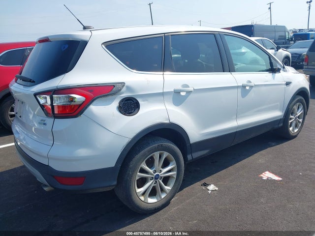 1FMCU9GD1HUB50827 Ford ESCAPE SE