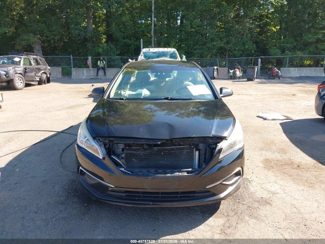 2016 Hyundai Sonata Se მანქანა იყიდება აუქციონზე, vin: 5NPE24AF2GH260682, აუქციონის ნომერი: 45757529