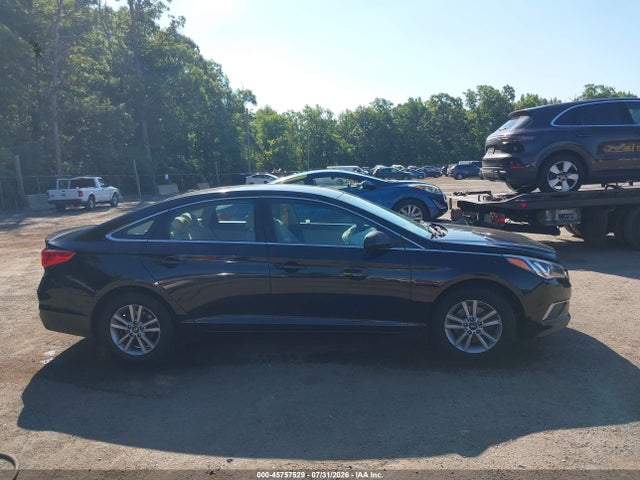 2016 Hyundai Sonata Se მანქანა იყიდება აუქციონზე, vin: 5NPE24AF2GH260682, აუქციონის ნომერი: 45757529